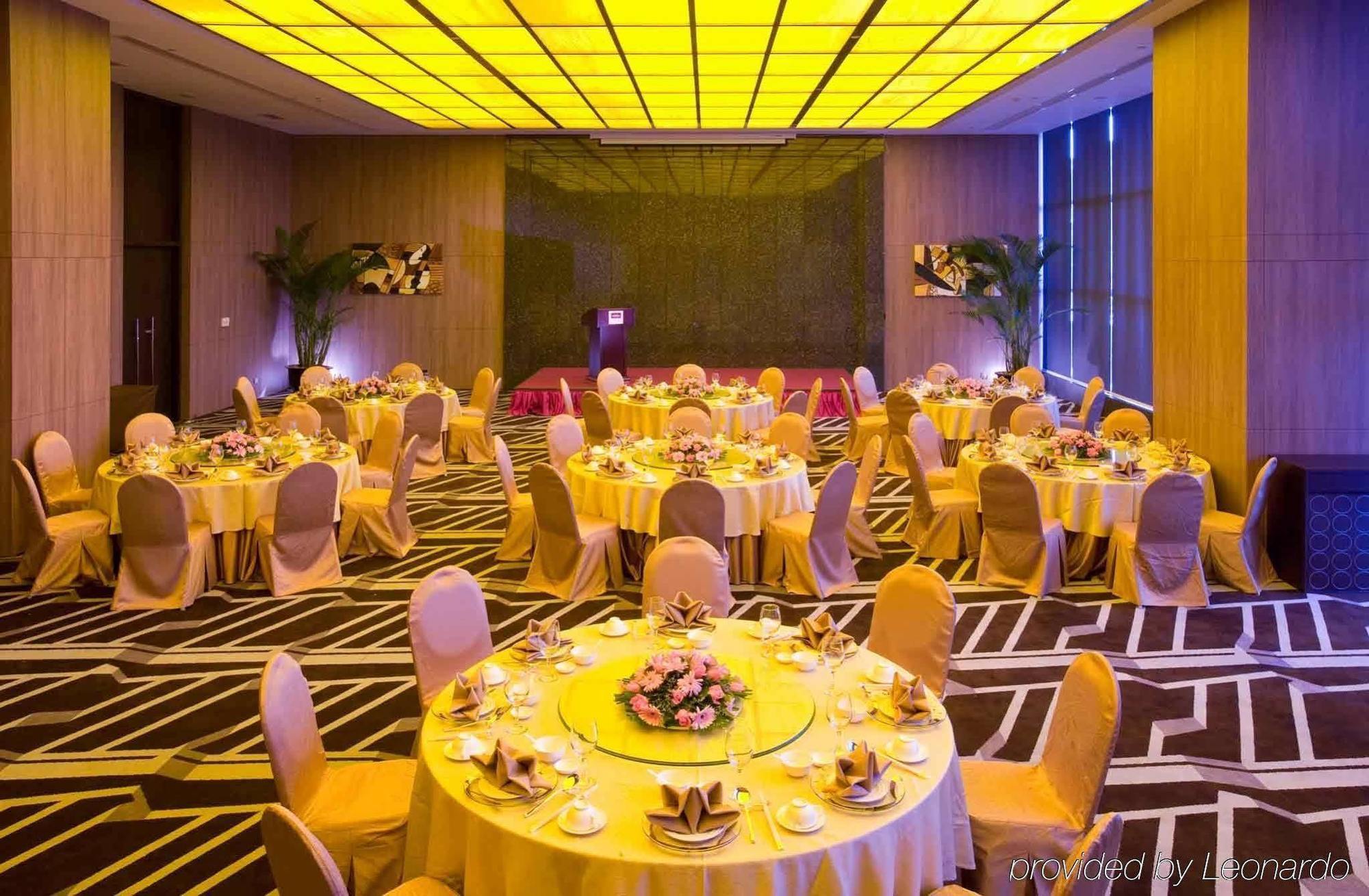 Mercure Suzhou Park Hotel & Suites Exterior foto